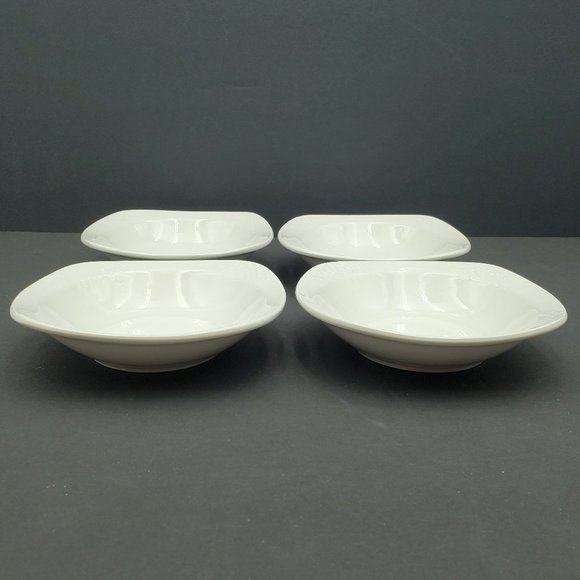 Oneida Casual Settings Retro Leaves White Small Square Dessert Bowls - Picture 2 of 7